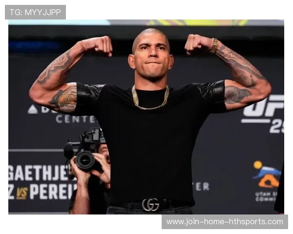 UFC冠军战临近,选手赛前爆发激烈口水战 UFC冠军战临近,选手赛前爆发激烈口水战